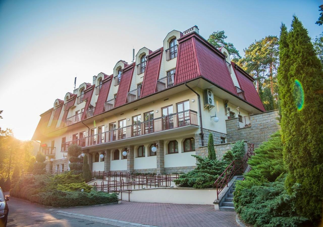 Osrodek Szkoleniowo Wypoczynkowy Roznow Hotel Exterior photo